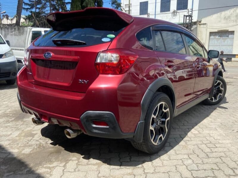 Subaru XV, 2016 (with rear spoiler)