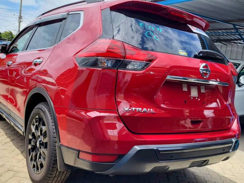 Nissan X-trail, 2017 (Red)